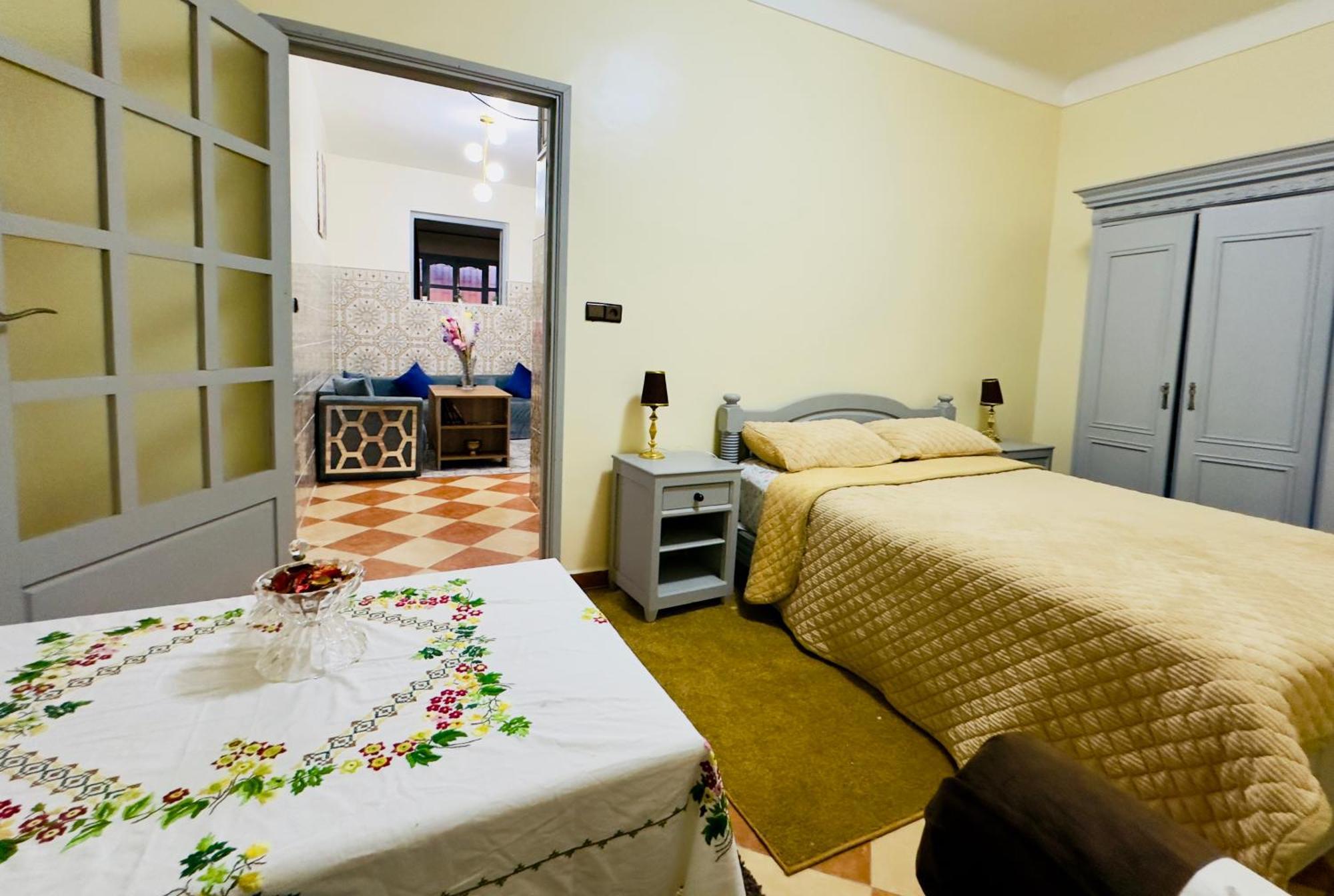 Apartment With 2 Bedrooms Εσαουίρα Εξωτερικό φωτογραφία